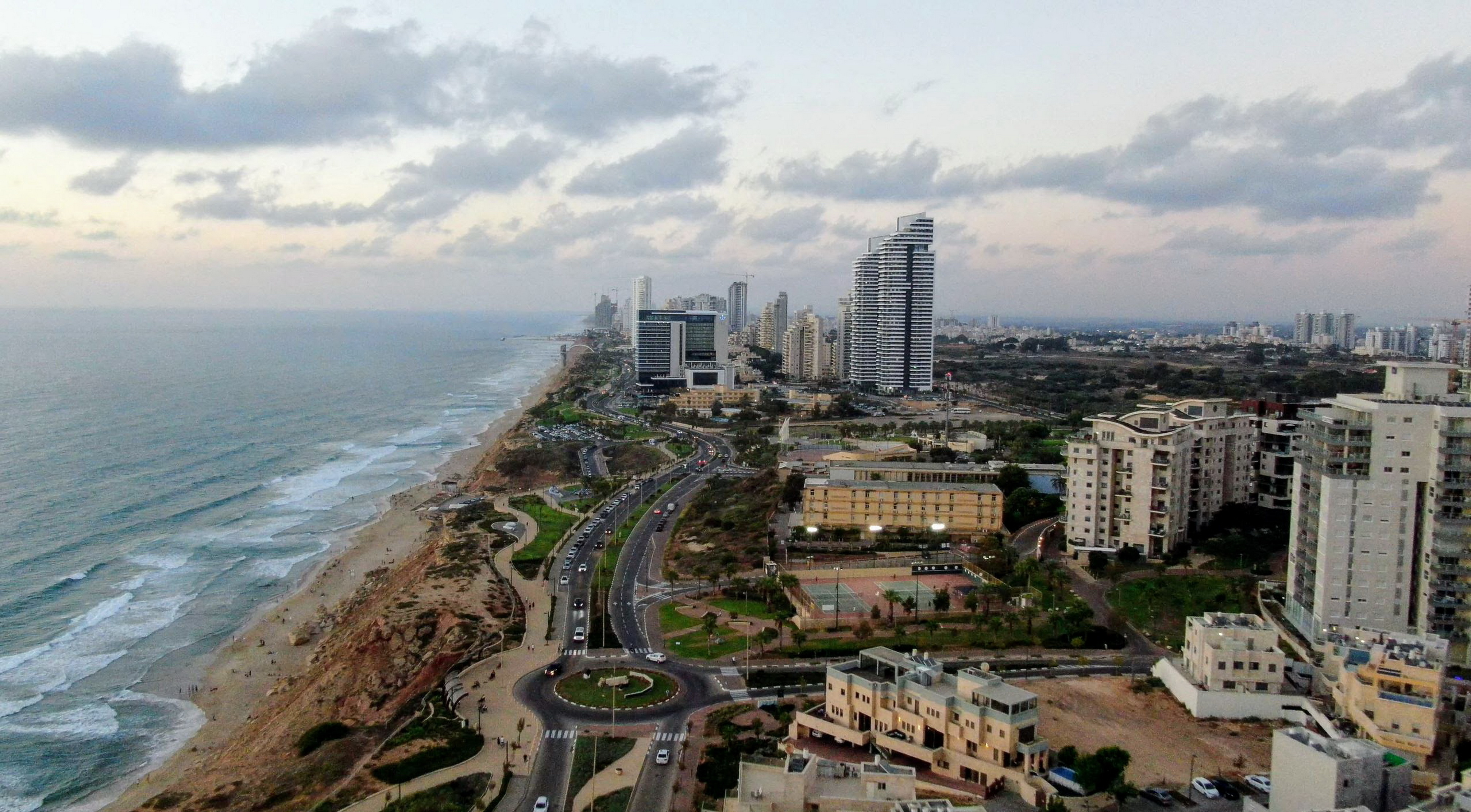 מגרשים למכירה בגבעת הפרחים נתניה
